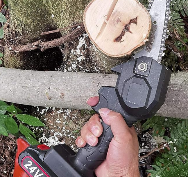 Motosierra Inalámbrica 48V – Doble Sierra, Potente y Portátil